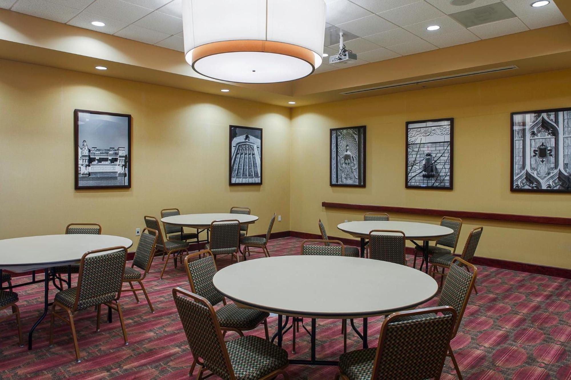 Holiday Inn Ardmore By Ihg Eksteriør bilde